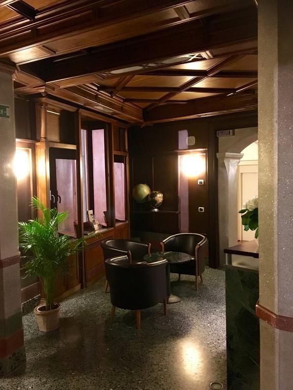 Hotel Dimora Del Barone Romagnano Sesia Exteriér fotografie