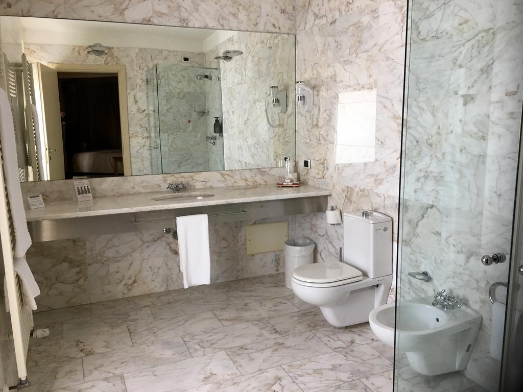 Hotel Dimora Del Barone Romagnano Sesia Exteriér fotografie